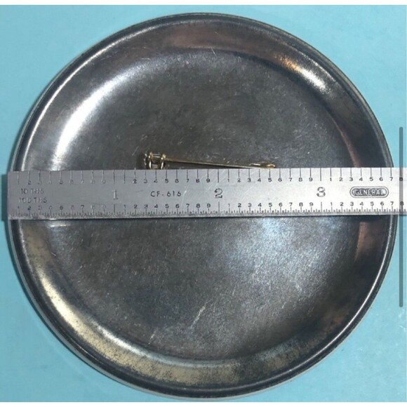 Vintage Hershey Bears Minor Hockey Large Stadium Button, Hockey Souvenir - Picture 2 of 2